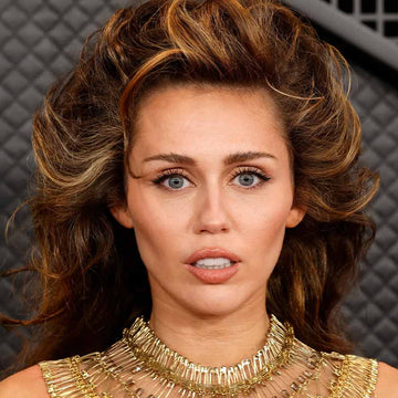 Miley Cyrus goes big